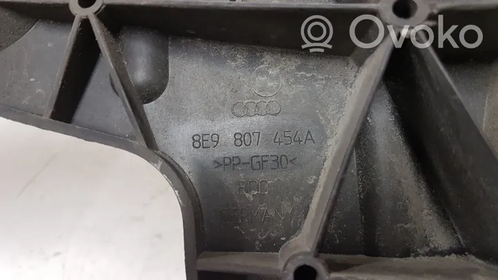 Audi A4 S4 B7 8E 8H Rear bumper mounting bracket 8E9807454A