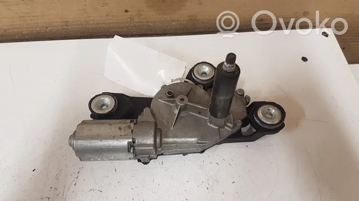 Volvo V50 Moteur d'essuie-glace arrière 0390201582