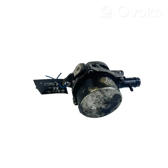 Nissan Qashqai Alipainepumppu 8200577807