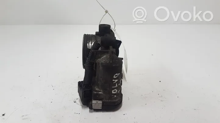 Volvo V70 Throttle valve 8692720