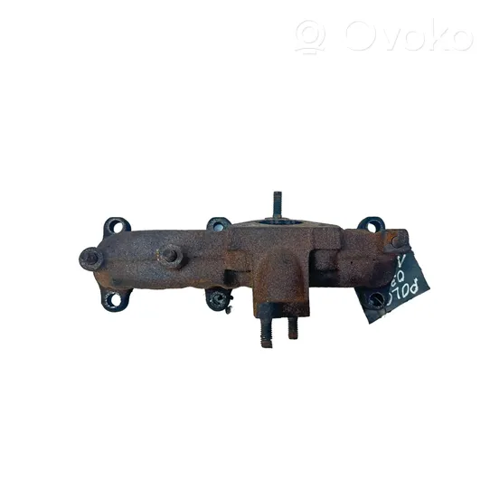 Volkswagen Polo Exhaust manifold 045253033