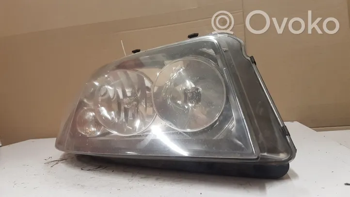 Seat Alhambra (Mk1) Lampa przednia 1305235531