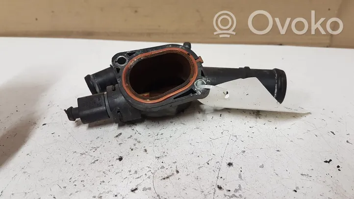 Volkswagen PASSAT B6 Boîtier de thermostat / thermostat 03L121132