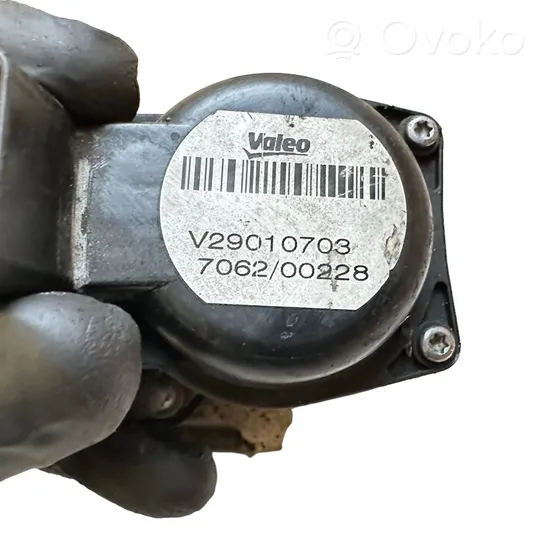 Mazda 3 I Soupape vanne EGR V29010703