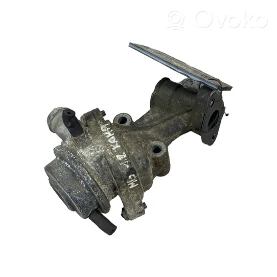 Mercedes-Benz C W203 EGR valve 