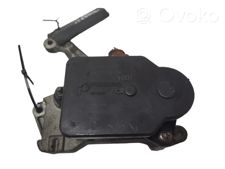 Opel Vectra C Attuatore/motore della valvola del collettore di aspirazione 55205127