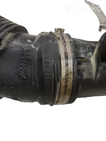 Citroen C5 Oro vamzdis į turbiną 9658849380