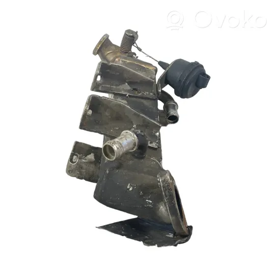 Nissan Primastar EGR-venttiili/lauhdutin 8200719993D