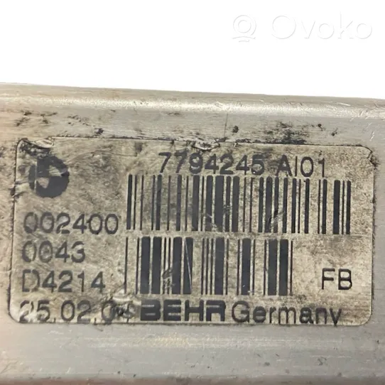 BMW 1 E81 E87 EGR-venttiili/lauhdutin 7794245