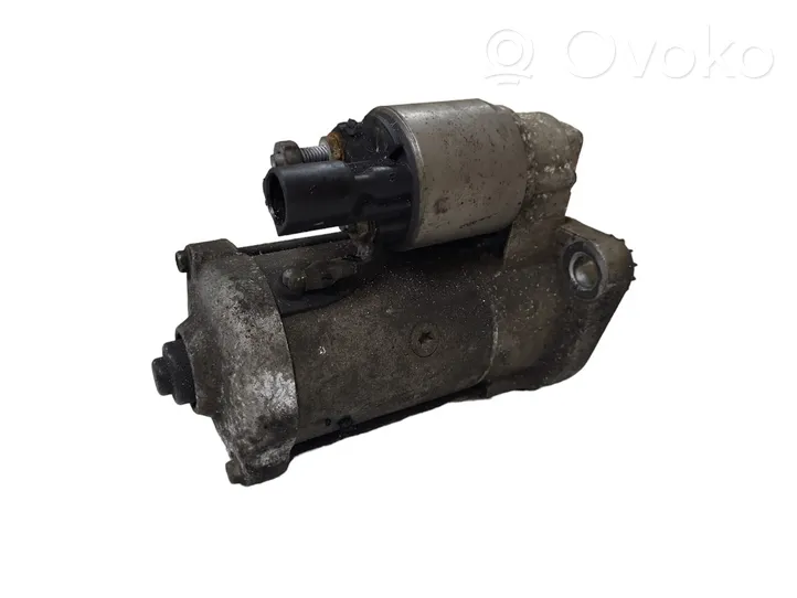 Volkswagen Golf VII Starter motor 02M911024