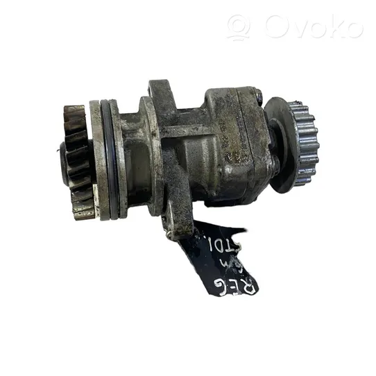 Volkswagen Touareg I Ohjaustehostimen pumppu 7H0422153A