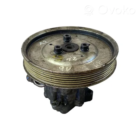 Audi A4 S4 B5 8D Ohjaustehostimen pumppu 8D0145156F