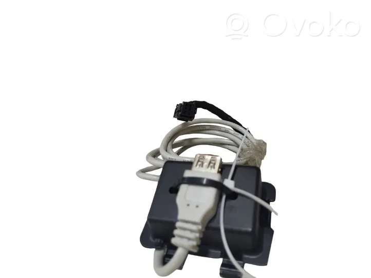 Citroen C5 Connettore plug in AUX 9659681480