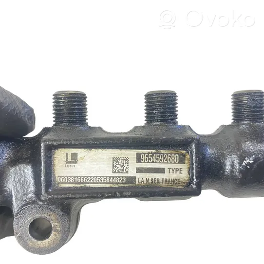 Volvo V50 Tuyau de conduite principale de carburant 9654592680