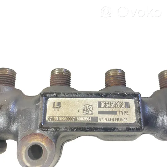 Citroen C4 I Linea principale tubo carburante 9654592680