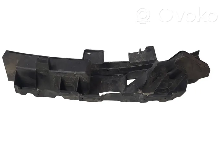 Ford Focus C-MAX Support de montage de pare-chocs avant 3M5117E857