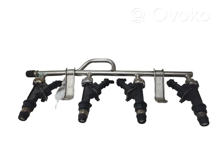 Opel Zafira B Fuel injectors set 25343299