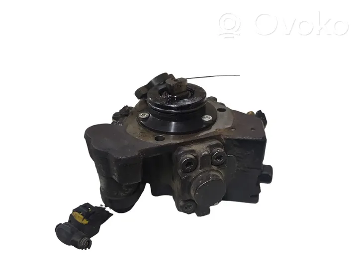 Opel Corsa D Pompe d'injection de carburant à haute pression 0445010157