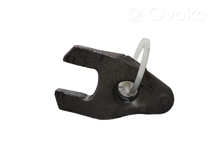 Volvo V40 Support de pince d'injecteur de carburant 