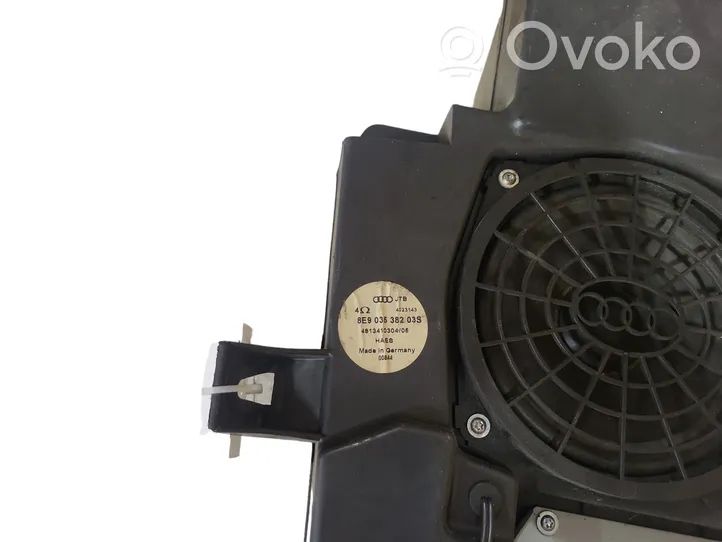 Audi A4 S4 B6 8E 8H Subwoofer-bassokaiutin 8E903538203S