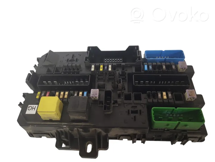 Opel Zafira B Fuse module 5DK00866952