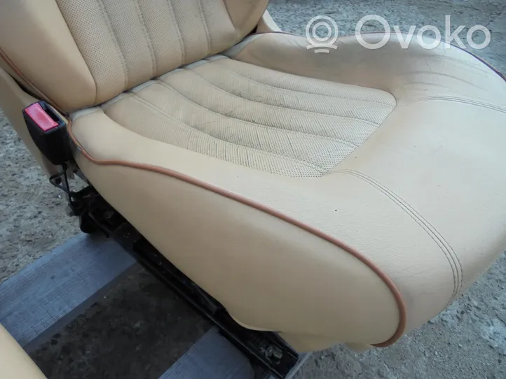 Maserati Quattroporte Fotele / Kanapa / Komplet 
