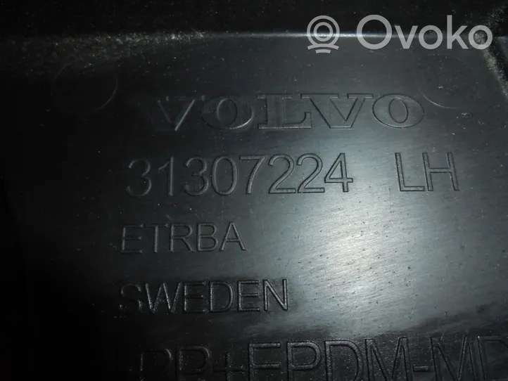 Volvo V40 Keskikonsolin etusivuverhoilu 31307224