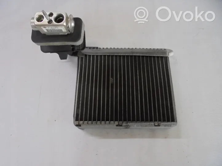 Volvo V40 Radiatore di raffreddamento A/C (condensatore) 31369447