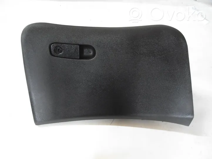 KIA Magentis Handschuhfach 