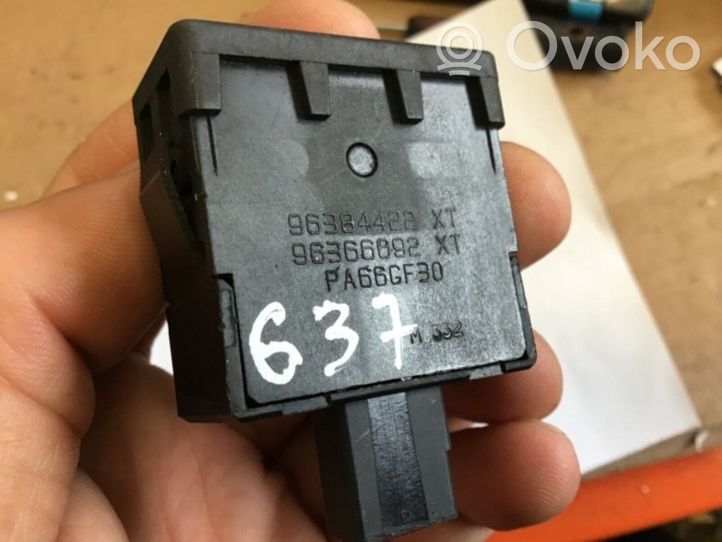 Citroen C4 Grand Picasso Interrupteur antibrouillard 96384422XT