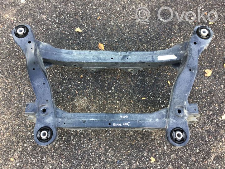 Jeep Cherokee Galinis traversas OEM