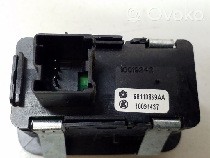 Dodge Grand Caravan Interruttore di controllo dell’alzacristalli elettrico 68110869AA