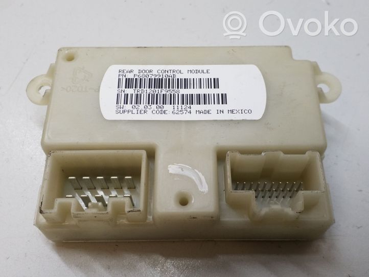 Dodge Grand Caravan Liukuoven ohjainlaite/moduuli P68079910AB