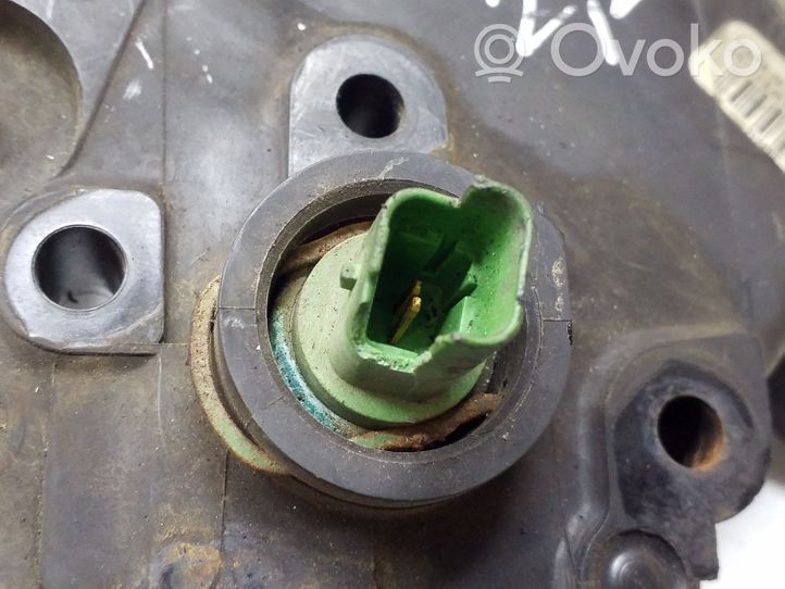 Peugeot 406 Termostat / Obudowa termostatu 9643212480