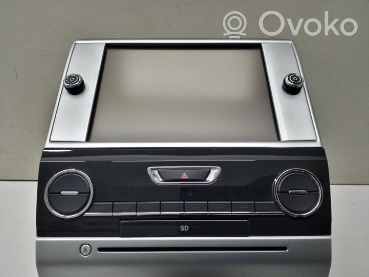 Maserati Quattroporte Panel / Radioodtwarzacz CD/DVD/GPS 670007290