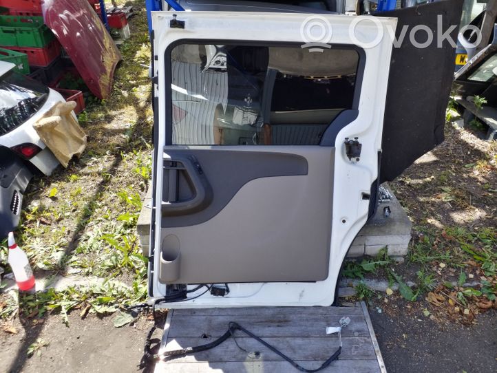 Chrysler Town & Country V Side sliding door 