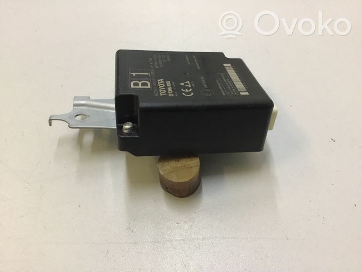 Toyota RAV 4 (XA50) Module de pression des pneus 897B042110