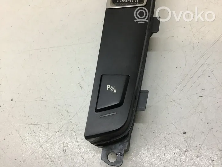 BMW 6 F06 Gran coupe Parking (PDC) sensor switch 9202942