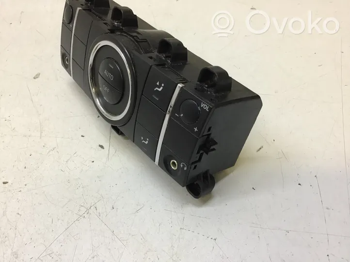 Mercedes-Benz R W251 Climate control unit A1648209589