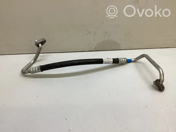 KIA Sportage Air conditioning (A/C) pipe/hose 97762D7600