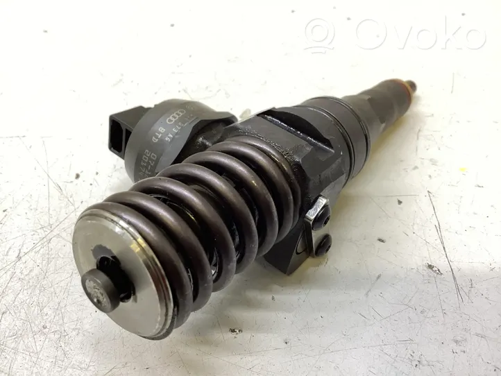 Volkswagen Touran I Injecteur de carburant 038130073AG