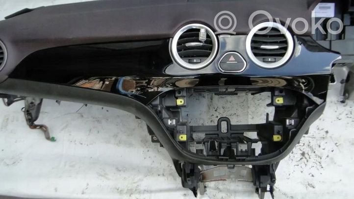 Opel Adam Dashboard KAL3717