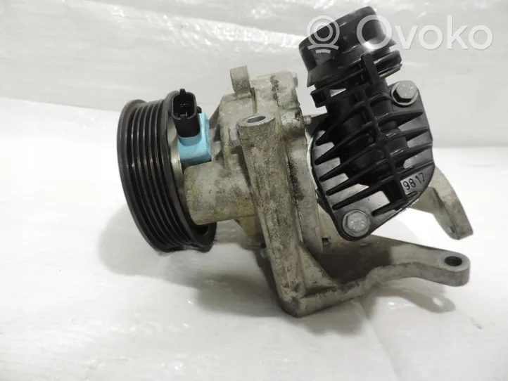 Opel Astra K Water pump 55496778