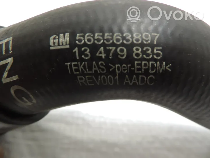 Opel Astra K Tubo flessibile del liquido di raffreddamento del motore 13479835