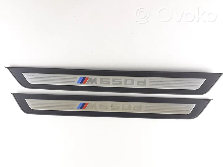 BMW 5 F10 F11 Etuoven kynnyksen suojalista 8054484