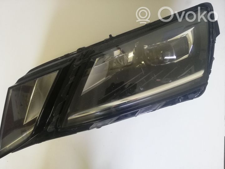 Skoda Octavia Mk3 (5E) Lampa przednia 5E1941015D