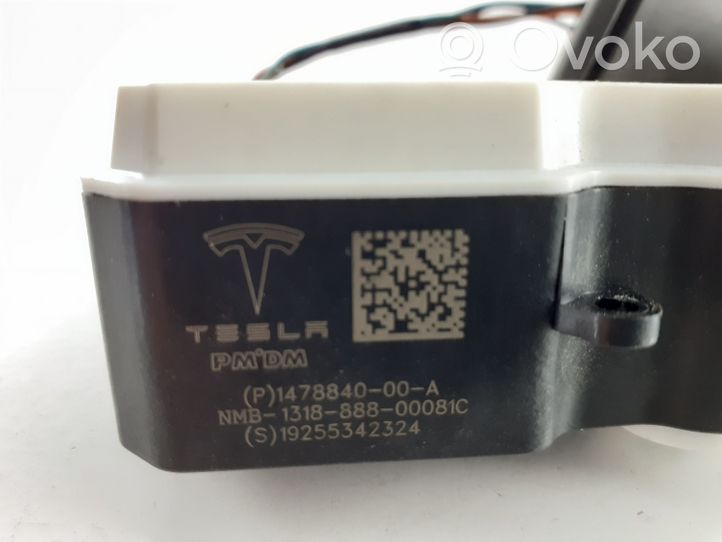 Tesla Model 3 Siłowniki klapki wlewu paliwa 147884000A