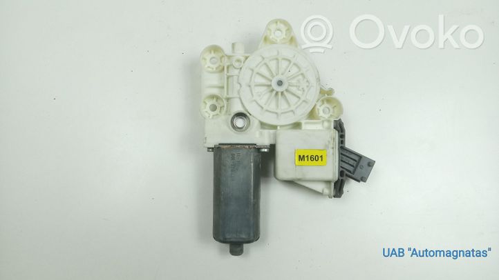 Toyota Avensis T250 Motorino alzacristalli della portiera anteriore 999060102