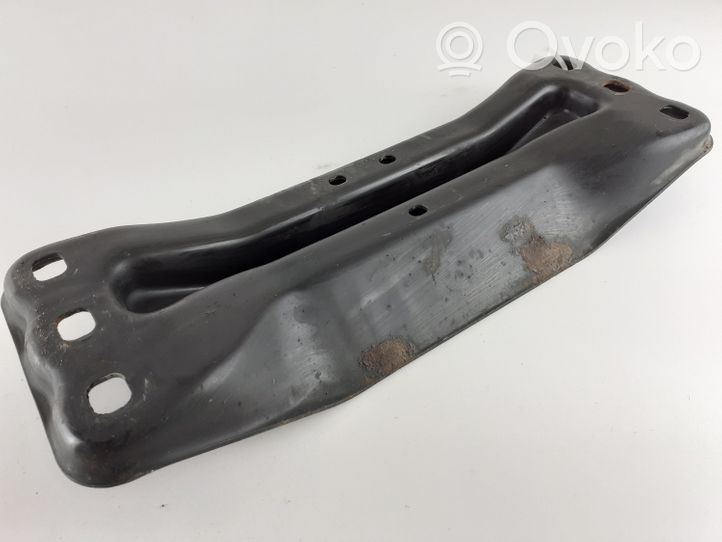 Mercedes-Benz E AMG W212 Supporto di montaggio scatola del cambio A2122401302