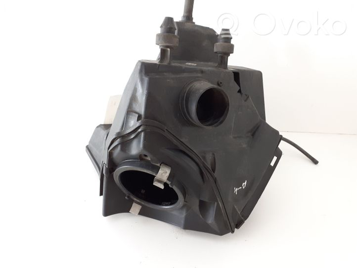 Audi A4 S4 B8 8K Boîtier de filtre à air 8K0133837C